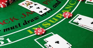 Tampilan responsif meja Caribbean Stud Poker payungtoto di layar mobile dan desktop
